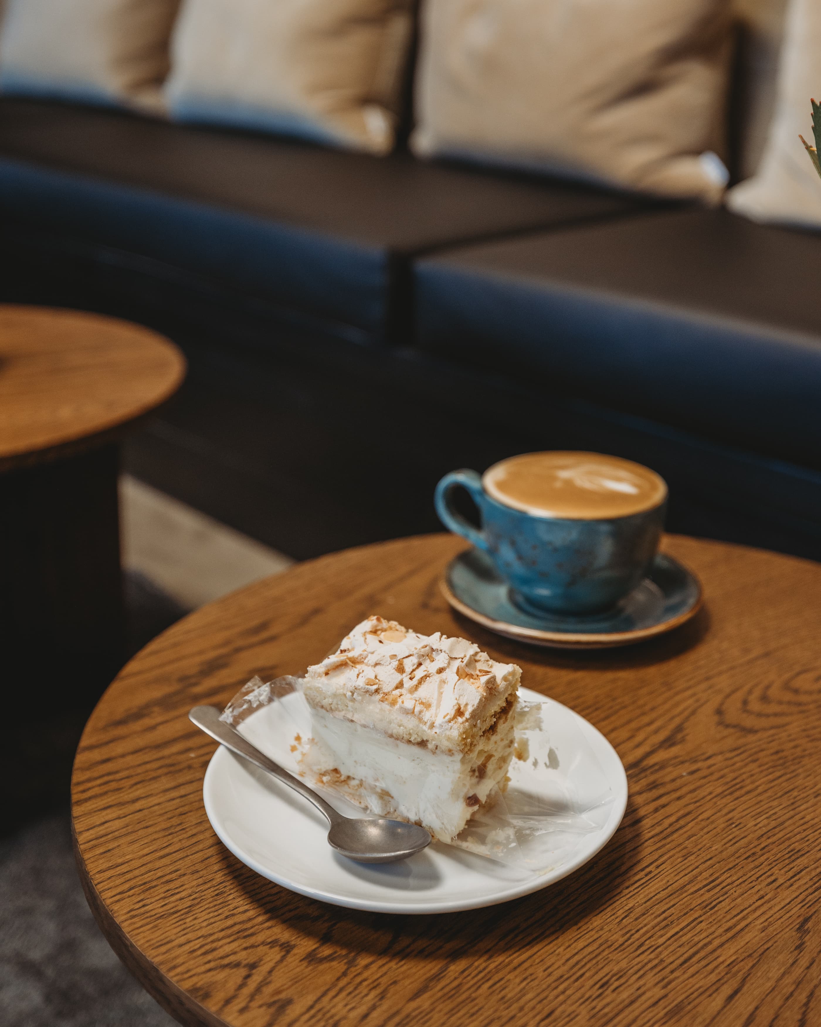 Cafe setting 1